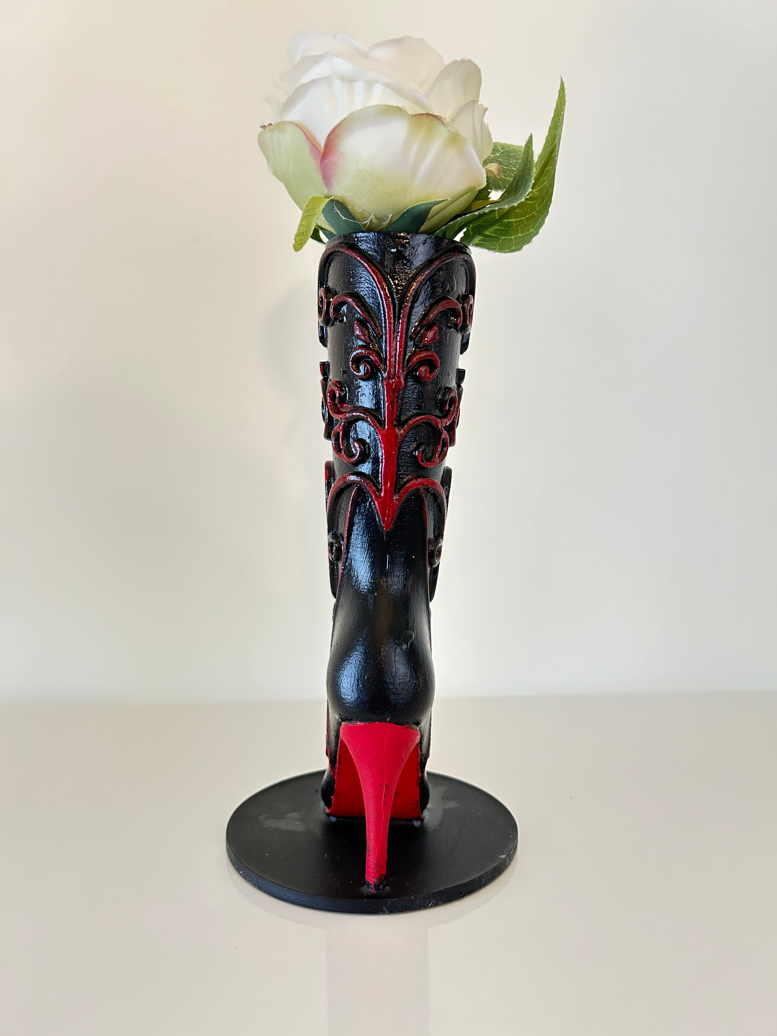 Dark Heel / Karanlýk Topuk Decor Obje